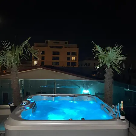 Penthouse Rico Διαμέρισμα *